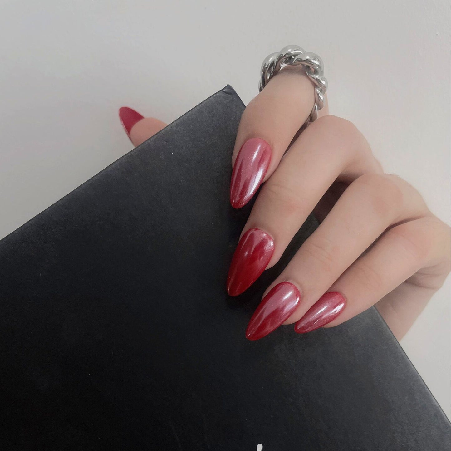 【Garnet Damask】