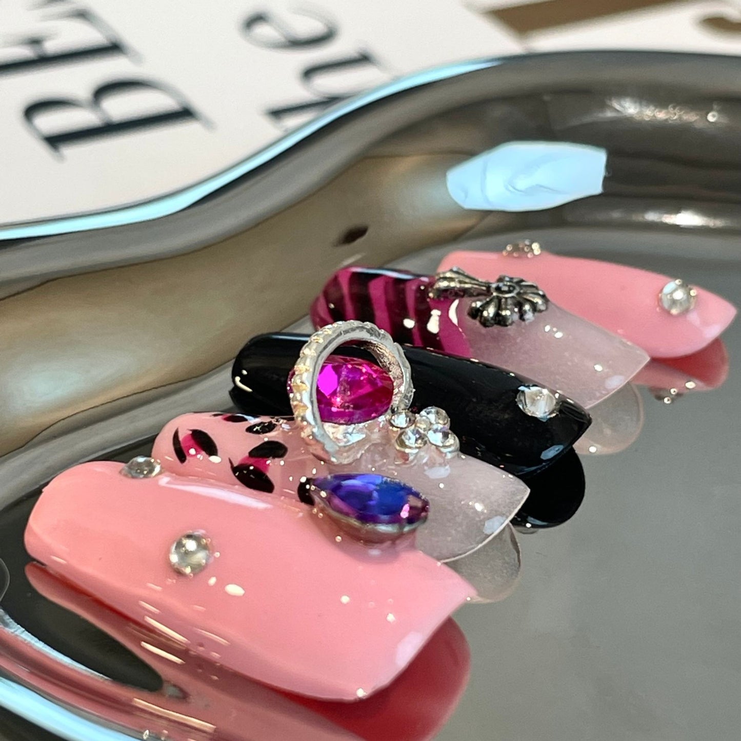 【Pink Blink】