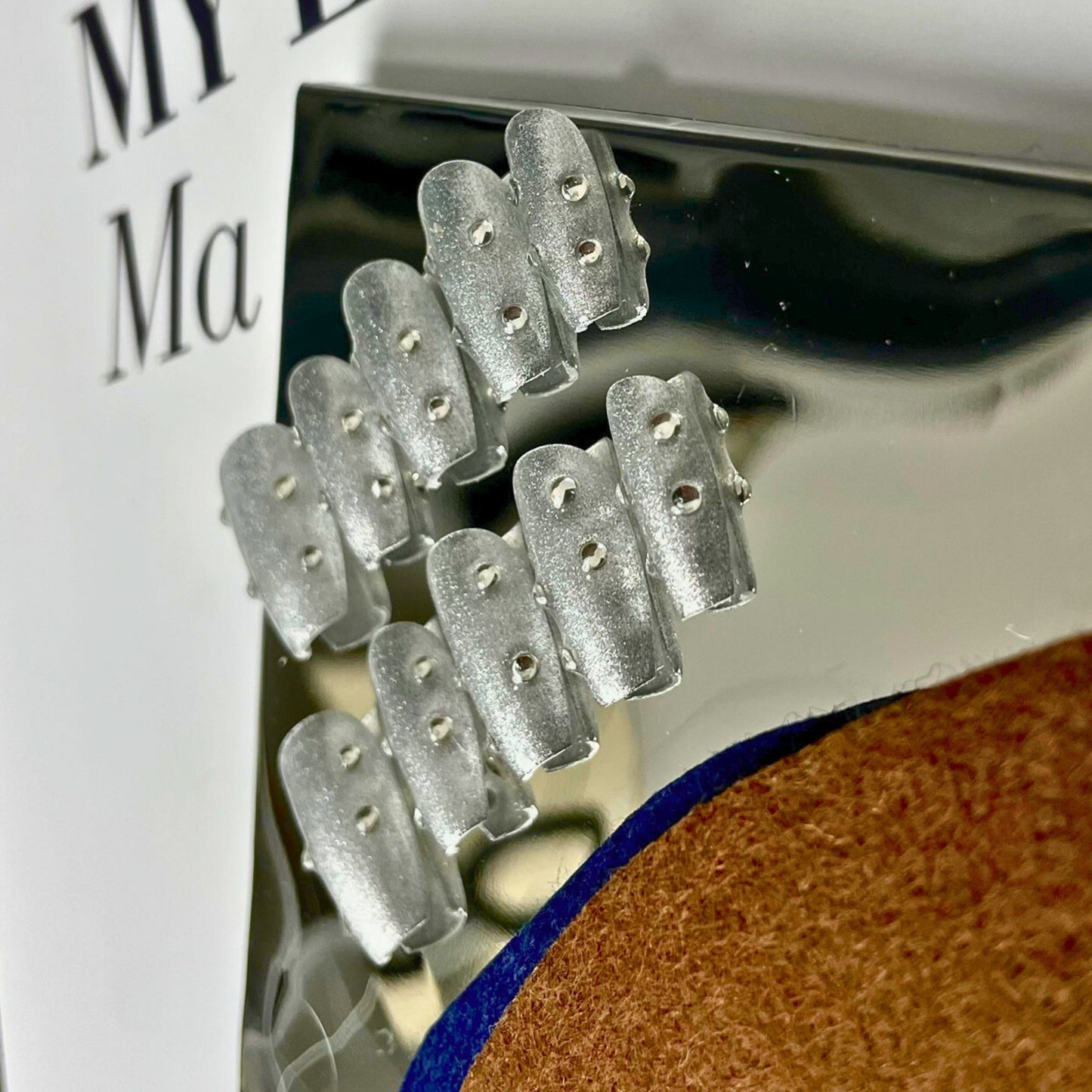 【Mirror Metallic】