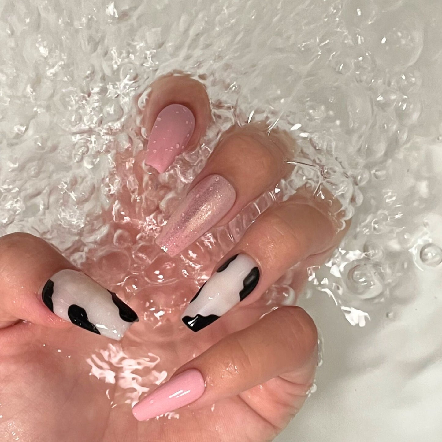 【Pink Moo】