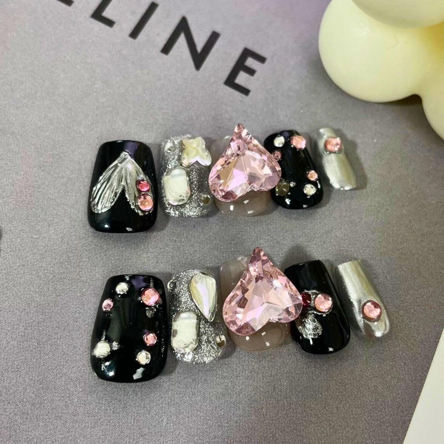 【Heart Chic】