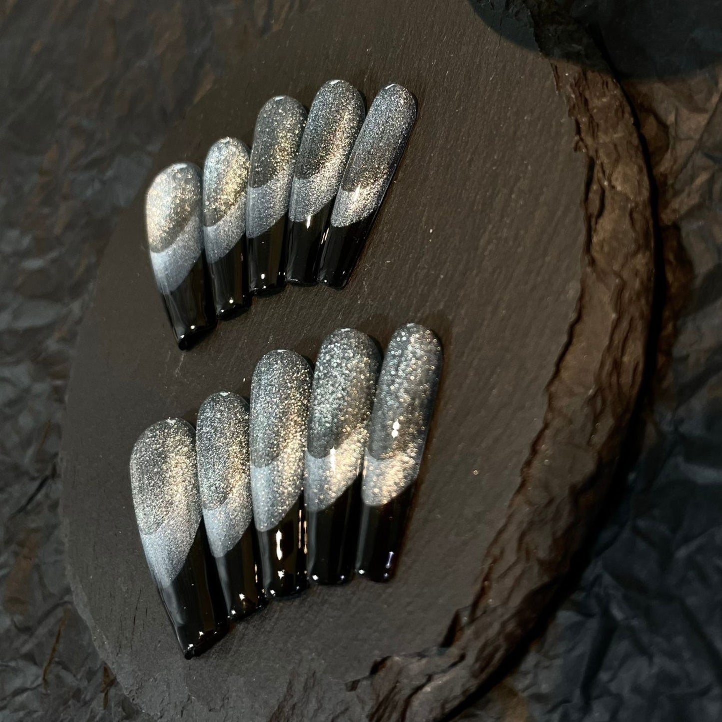 【Black Flame Candle】