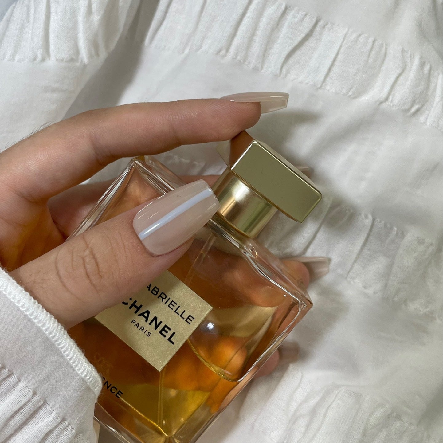 【Barely There】