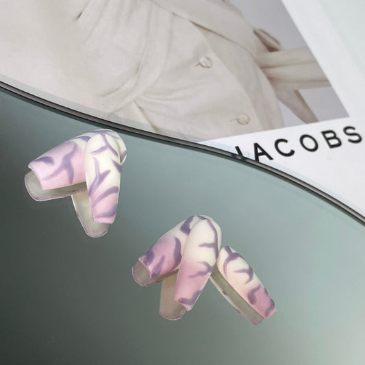 【Mystic Mauve】