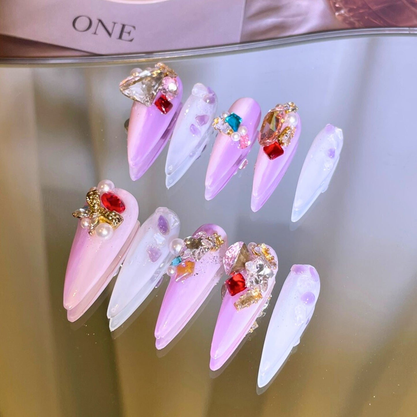 【Prismatic Jewel】