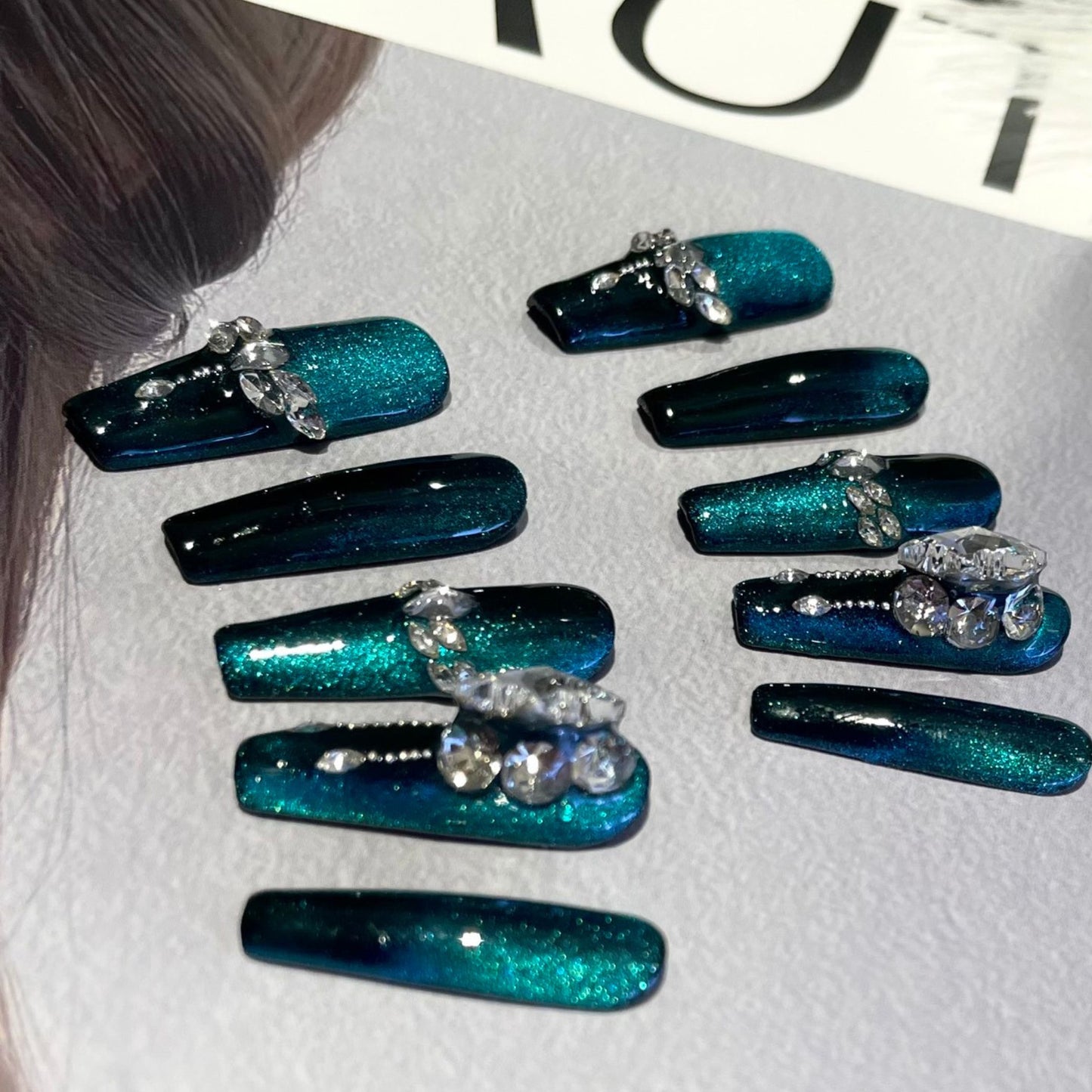 【Emerald Court】